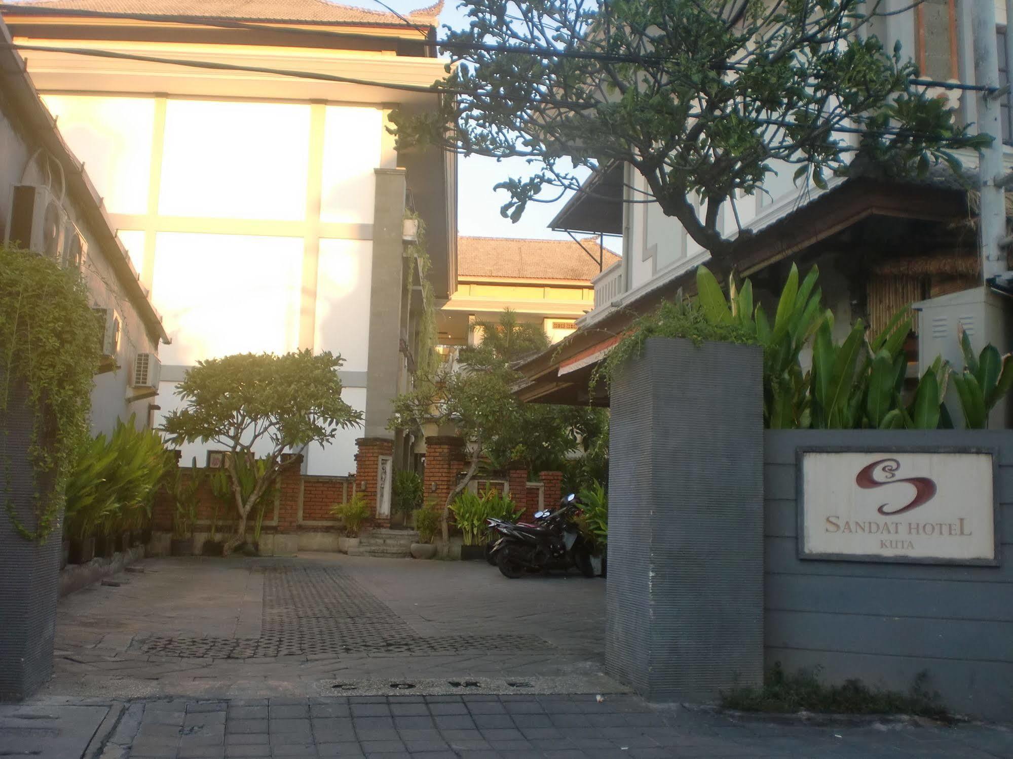 Sandat Hotel Kuta Kuta Lombok Esterno foto