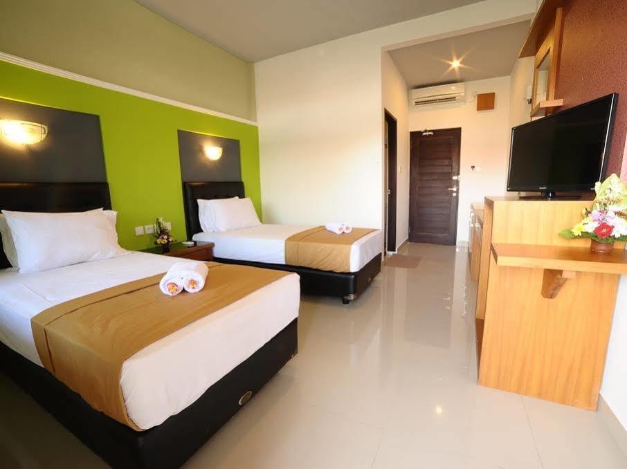 Sandat Hotel Kuta Kuta Lombok Esterno foto